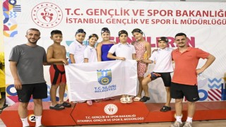 Silivri Belediyesi Spor Kulübü Yüzme Takımı, 20 madalya kazandı
