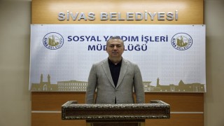 Sivas Belediyesinden dar gelirli öğrencilere nakit kırtasiye desteği