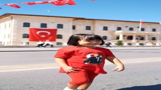 Sivas Emniyetinden 30 Ağustosa özel kutlama