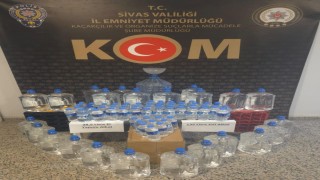 Sivasta el yapımı alkol operasyonu: 125 litre etil alkol ele geçirildi