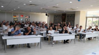 Söke Belediye Meclisinde CHPden 5 kişi istifa etti