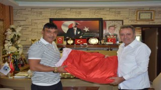 Sönmezden Tortum Belediye Başkanı Yiğidere ziyaret