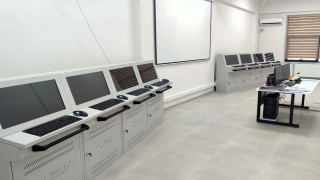 SUBÜ Denizcilik MYO bir simülatöre daha kavuştu