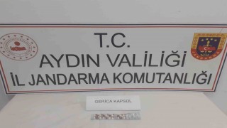 Şüpheli araçtan uyuşturucu çıktı