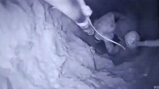 Suriyede kuyuya düşen çocuk kurtarılarak tedavi için Şanlıurfaya getirildi