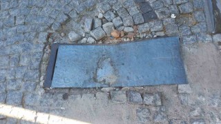 Tarihi çarşının yollarında yürümek işkenceye dönüştü