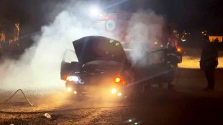 Tekirdağda park halindeki otomobil yandı