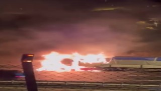 TEMde seyir halindeki tır alevlere teslim oldu