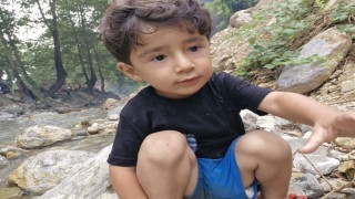 Tırla çarpışan motosikletteki 4 yaşındaki çocuk, 7 günlük yaşam mücadelesini kaybetti