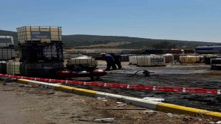 Torbalıda kaçak akaryakıt toplama alanında patlama: 16 araçta hasa