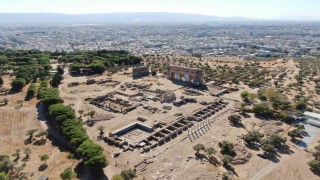 Tralleiste 2. yüzyıla ait mermer parçaları tespit edildi