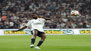 Trendyol Süper Lig: Beşiktaş: 1 - Eyüpspor: 1 (İlk yarı)