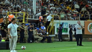 Trendyol Süper Lig: Corendon Alanyaspor: 0 - Beşiktaş 0 (Maç devam ediyor)