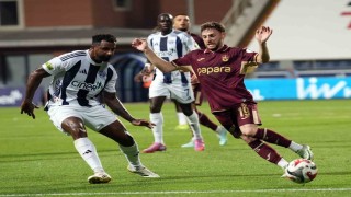 Trendyol Süper Lig: Kasımpaşa: 0 - Trabzonspor: 0 (İlk yarı)