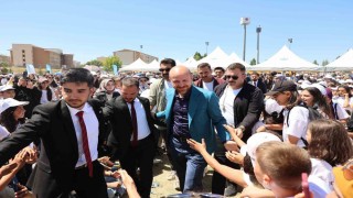 TÜGVA Yüksek İstişare Kurulu Üyesi Bilal Erdoğan, TÜGVA Yaz okulunu kapanış törenine katıldı