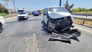 Tur aracı tur otobüsüne arkadan çarptı: 5i Hollandalı 6 yaralı