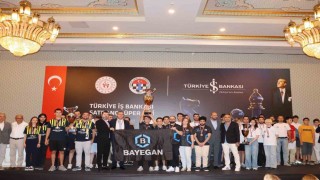 Türkiye İş Bankası Satranç Süper Liginde şampiyon Bayegan Pendik Spor Kulübü