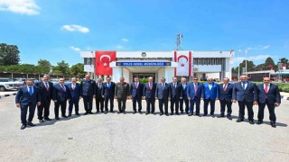 Türkiyenin hibe ettiği 29 araç, KKTC İçişleri Bakanlığına teslim edildi