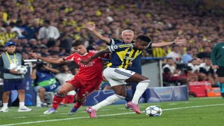UEFA Şampiyonlar Ligi: Fenerbahçe: 0 - Benfica: 0 (İlk yarı)