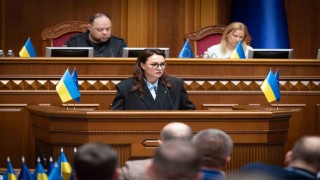 Ukrayna hükümetinden 18-22 yaş arası erkeklerin yurt dışına çıkışına onay