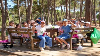 Ümraniyede Yaz Kuran Kursu öğrencileri piknikte buluştu