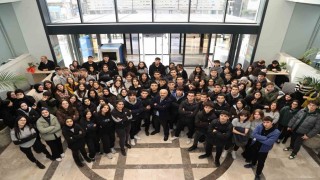 Üniversiteye giren gençlere 10 bin TL destek