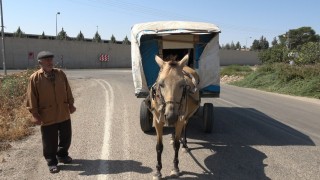 Unutulmaya yüz tutmuş çerçilik mesleğini 20 yıldır sürdürüyor