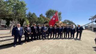 Üretimi tamamlanan yerli ve milli, UAIS tipi askeri araç taşıma vagonlarının ilk teslimatı yapıldı