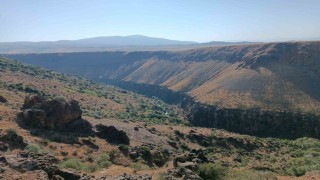 Usta fotoğrafçıdan hayran bıraktıran Erciş Deliçay kanyonu görüntüsü