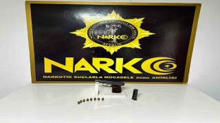 Uyuşturucu taciri yakalandı