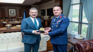 Vali Aksoy, Hava Korgeneral Rafet Dalkırana iade-i ziyarette bulundu