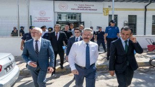 Vali Aksoy, Sarıcakayada sağlık tesislerini ziyaret etti