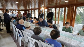 Vali Işın Yazımda Kardeşlik Var kampında öğrencilerle buluştu