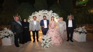 Vali Masatlı, genç çiftin nişan mutluluğuna ortak oldu