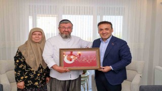 Vali Sözer, gazinin evinde minnet duygusunu ifade etti