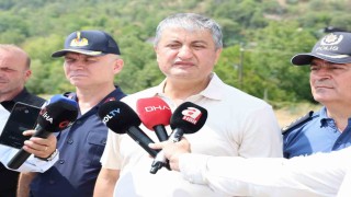 Vali Yavuz, Orman yangını tek bir noktada devam ediyor
