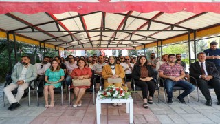 Van Büyükşehir Belediyesi, dijital gençlik merkezinin kapılarını hizmete açtı