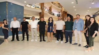 VANmall AVMden Vali Balcıya teşekkür