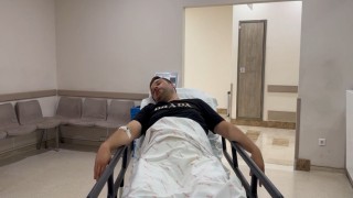 Vekilin cenazesinde darbedilip hastanelik oldu