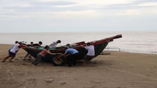 Vietnamda Kajiki Tayfunu alarmı: 586 binden fazla kişi tahliye edildi