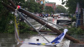 Vietnamı vuran Kajiki Tayfununda 3 kişi hayatını kaybetti