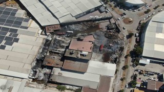 Yanan fabrika havadan görüntülendi: Dev fabrikadan geriye yönetim binası kaldı