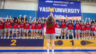Yaşar Üniversitesi Kadın Voleybol Takımı Avrupa ikincisi oldu
