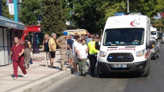 Yaya geçidinde aracın çarptığı yaşlı adam hayatını kaybetti