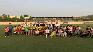 Yaz Kuran kursu öğrencileri futbol turnuvasında buluştu