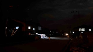 Yüksekovada karanlık sokak tepkilere neden oldu