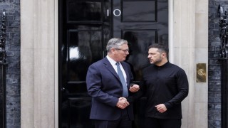 Zelenskiy: Starmer ile Rusyanın diplomasi yollarını tercih etmesi halinde düşünebileceğimiz güvenlik maddelerini tartıştık