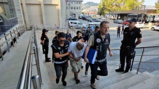 Zonguldakta lüks tatil vurgunu; 300 kişiyi 15 milyon lira dolandırmışlar