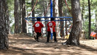 Zorkun Yaylası Şenlik Tepesinde oryantiring heyecanı