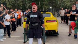 1 ton 700 kilogramlık lüks aracı kaldırdılar